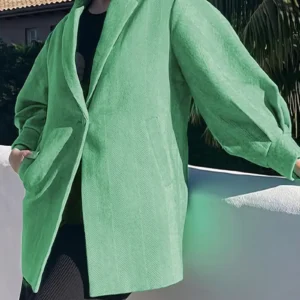 Name: Elegant Mid-Length Hooded Coat with Plush Fur Trim, Versatile Trendy Colors for Women