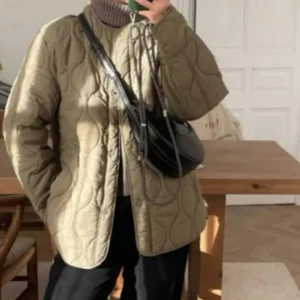 Name: Elegant Mid-Length Hooded Coat with Plush Fur Trim, Versatile Trendy Colors for Women