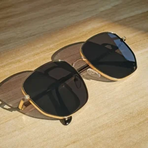 COOL UNIQUE CHOICE - The unique sunglasses is inspired by the classic pilot design