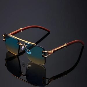 New stylish sunglasses for women