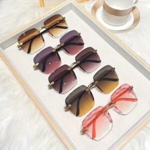 New stylish sunglasses for women